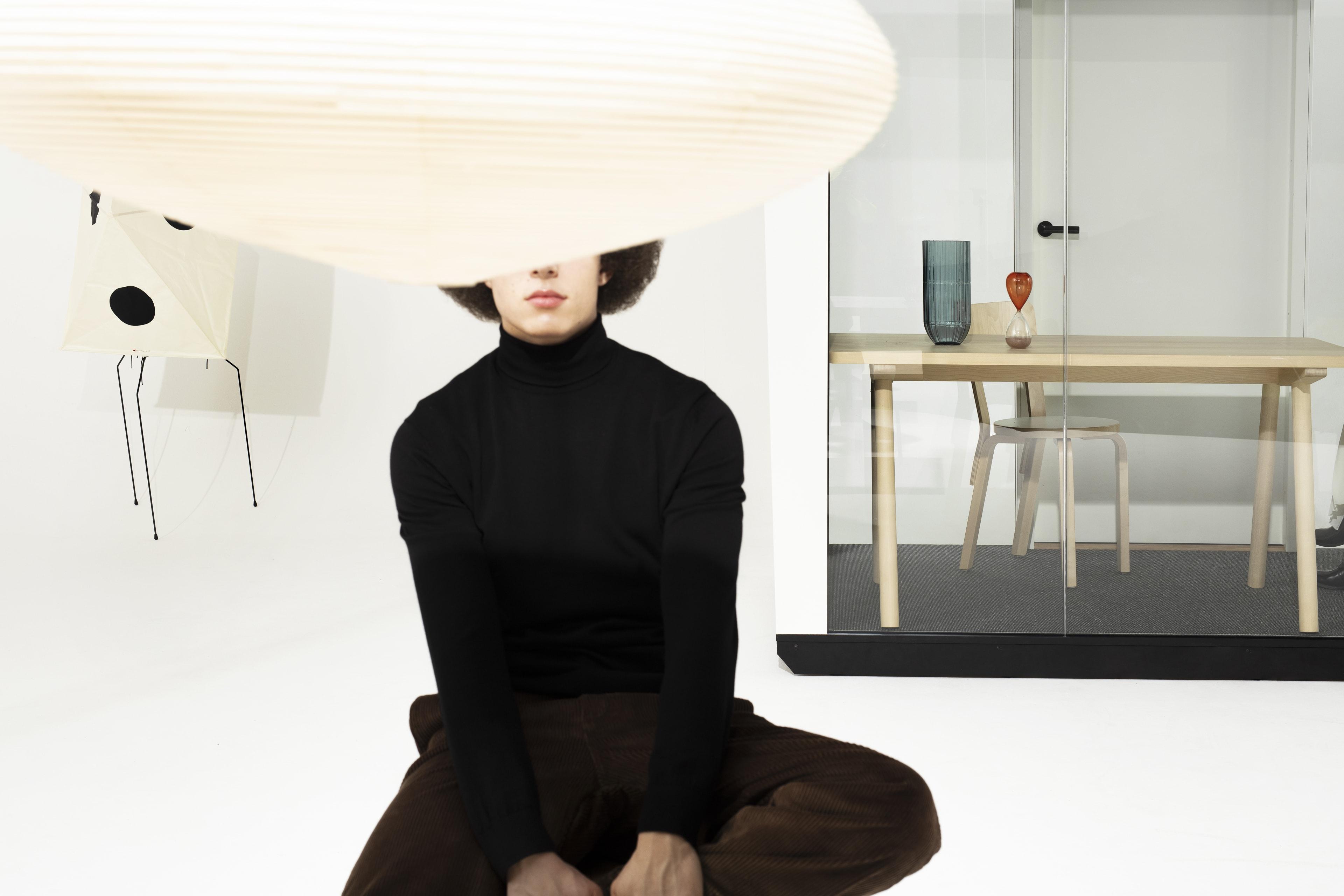 Open-plan office, private office or a mixture of work spaces?